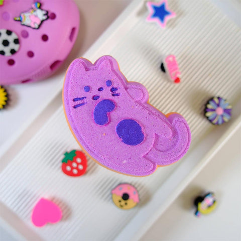 *Happy Hippo Bath Bomb with Shoe Charm - Meow Meow