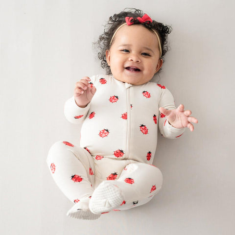 Kyte Baby Zippered Footie - Love Bug