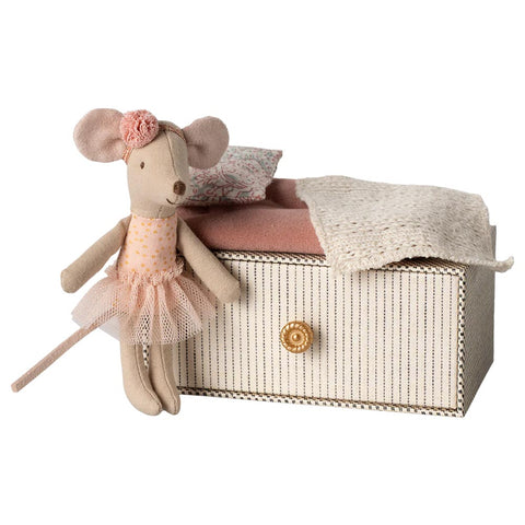 *Maileg Dance Mouse in Daybed - Little Sister