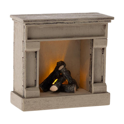 *Maileg Fireplace for Mouse - Off White