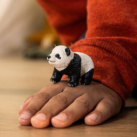 *Schleich Wild Life Giant Panda Cub