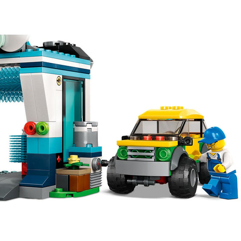 *LEGO City Car Wash