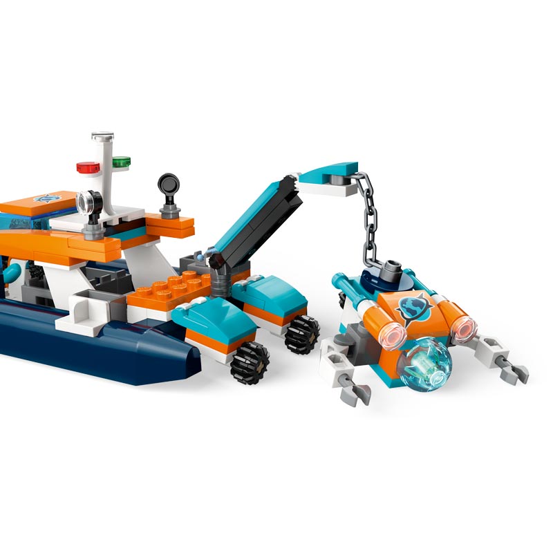 *LEGO City Explorer Diving Boat