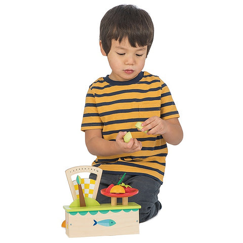 *Tender Leaf Toys Weighing Scale